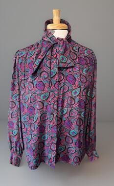 Koret Vintage 80s Satin PussyBow Blouse Women 12 Career Chic Secretary Top